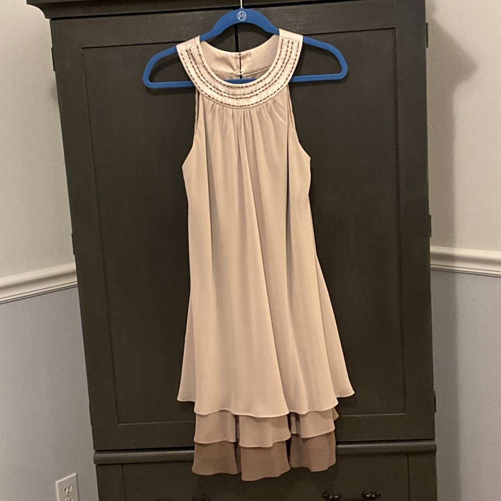 S.L Fashions - Elegant Cream and Brown Dress size 8